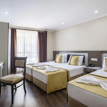 آيهان أنطاليا