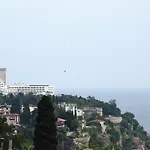 Ayhan Hotel 3*