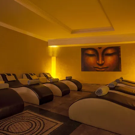 호텔 Ayhan 안탈리아